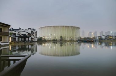 BIM建筑|“竹林”漫步:无锡太湖剧院 / SCA | Steven Chilton Architects-BIM建筑网