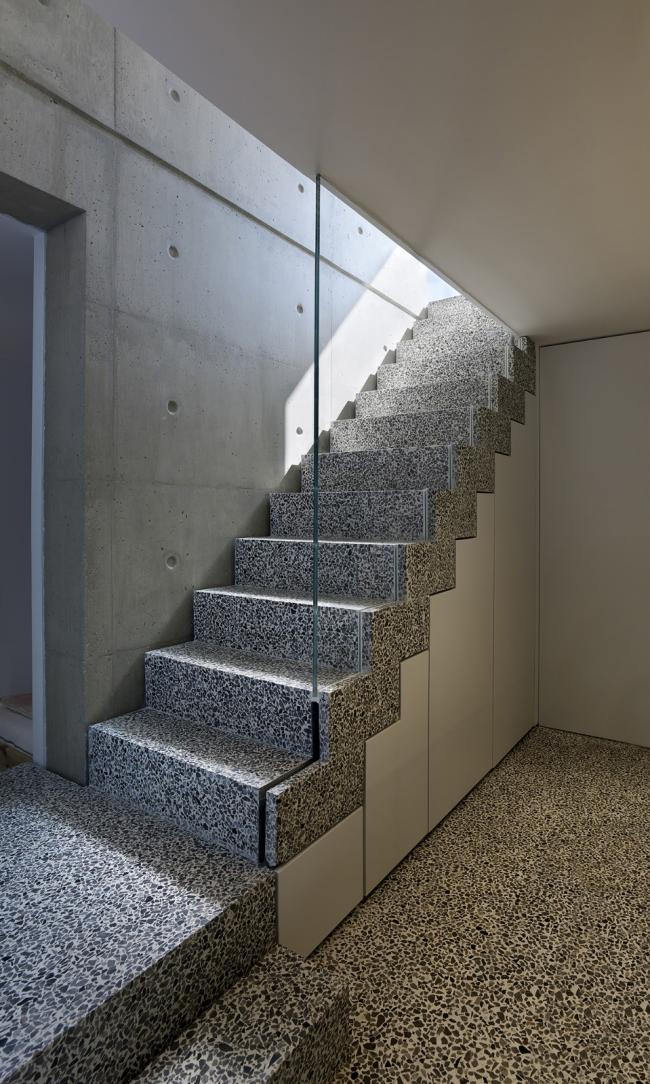 BIM建筑|爱琴海岸边的白色精灵——希腊E住宅 / buerger katsota architects BIM建筑|爱琴海岸边的白色精灵——希腊E住宅 / buerger katsota architects