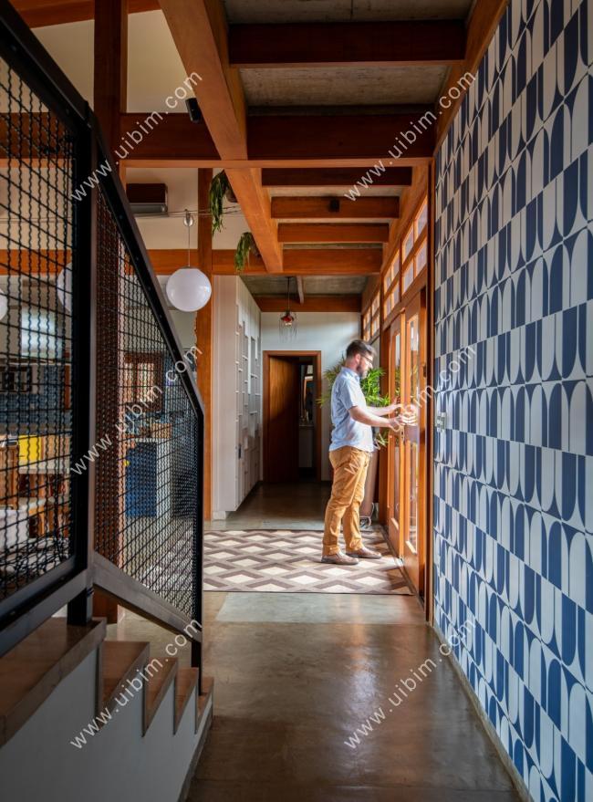 BIM建筑|草丛,泥巴,荡秋千:乡野田园里的儿童之家 BIM建筑|草丛,泥巴,荡秋千:乡野田园里的儿童之家