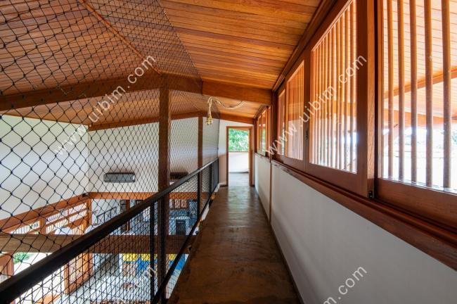 BIM建筑|草丛,泥巴,荡秋千:乡野田园里的儿童之家 BIM建筑|草丛,泥巴,荡秋千:乡野田园里的儿童之家