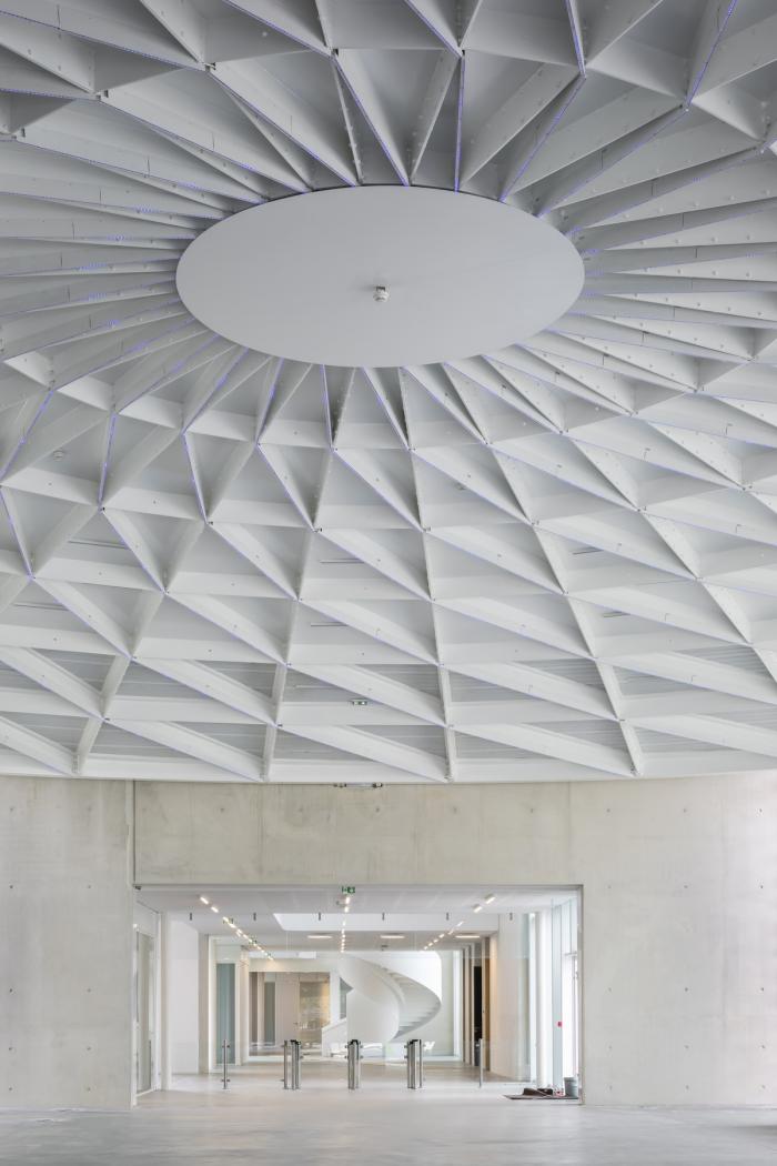 BIM建筑|轻盈透明,曲直线的共舞:液化空气集团总部 / Michel Rémon & Associés BIM建筑|轻盈透明,曲直线的共舞:液化空气集团总部 / Michel Rémon & Associés