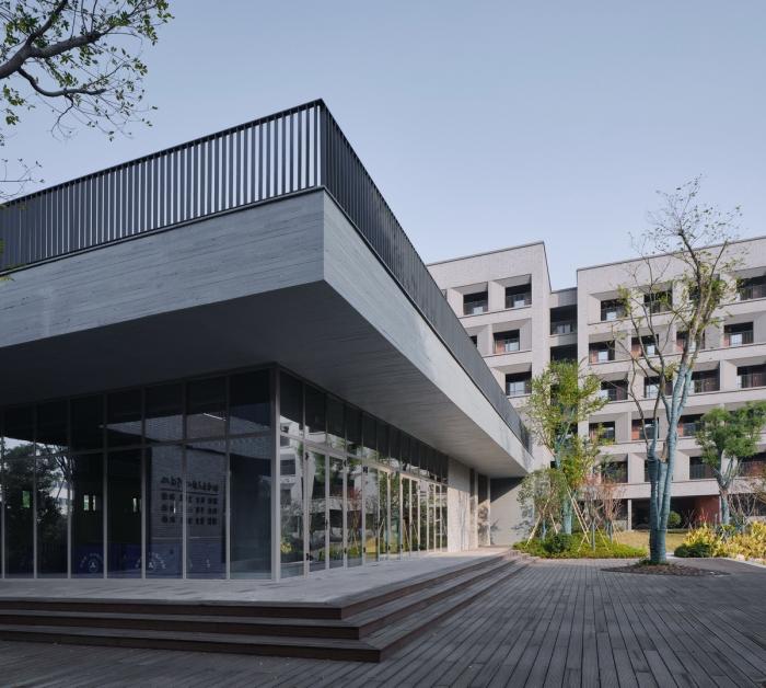 BIM建筑|杭州第二中学钱江校区学生宿舍楼 / 浙江大学建筑设计研究院有限公司 BIM建筑|杭州第二中学钱江校区学生宿舍楼 / 浙江大学建筑设计研究院有限公司