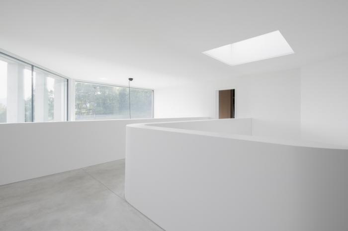 BIM建筑|错位构图,朴素中透着张力——科马诺别墅 / DF_DC BIM建筑|错位构图,朴素中透着张力——科马诺别墅 / DF_DC