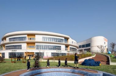 BIM建筑|一只静躺于海边的“海螺城堡”:大孚双语幼儿园 / 上海思序建筑规划设计-BIM建筑网