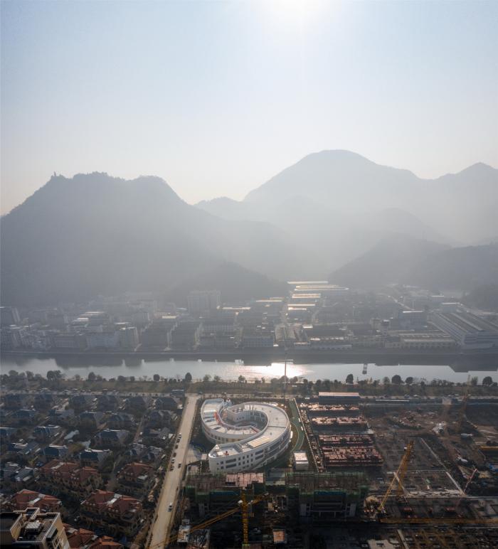 BIM建筑|一只静躺于海边的“海螺城堡”:大孚双语幼儿园 / 上海思序建筑规划设计 BIM建筑|一只静躺于海边的“海螺城堡”:大孚双语幼儿园 / 上海思序建筑规划设计