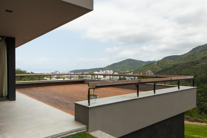 BIM建筑|伊塔科鲁比之家 / Mari Girardi Arquitetos Associados BIM建筑|伊塔科鲁比之家 / Mari Girardi Arquitetos Associados