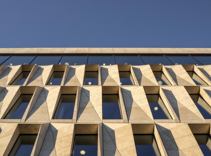 BIM建筑|北极圈内的一颗水晶石:挪威博德市政厅 / Atelier Lorentzen Langkilde BIM建筑|北极圈内的一颗水晶石:挪威博德市政厅 / Atelier Lorentzen Langkilde