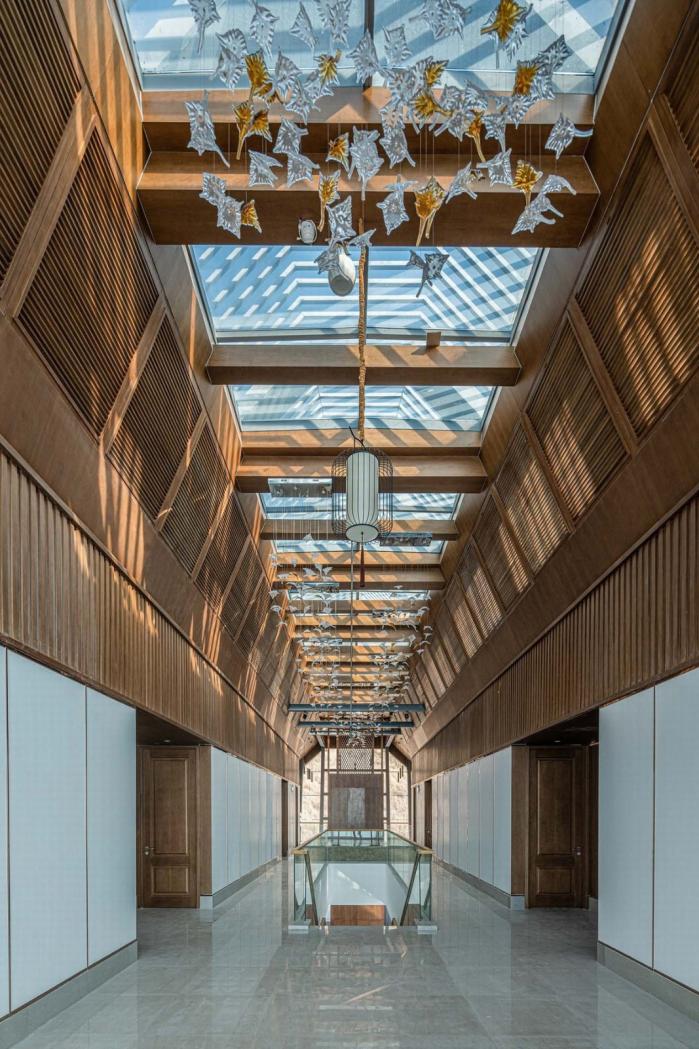 BIM建筑|悬崖上的餐厅 / 天地都市建筑设计 BIM建筑|悬崖上的餐厅 / 天地都市建筑设计