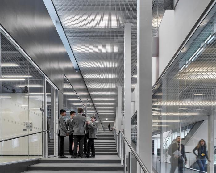 BIM建筑|体育与科学精神的碰撞:布莱顿学院 / OMA BIM建筑|体育与科学精神的碰撞:布莱顿学院 / OMA
