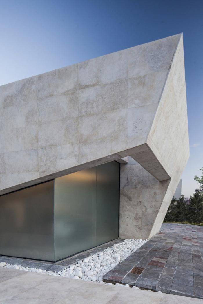 BIM建筑|温暖纯粹的解构:大理石住宅 / OON Architecture BIM建筑|温暖纯粹的解构:大理石住宅 / OON Architecture