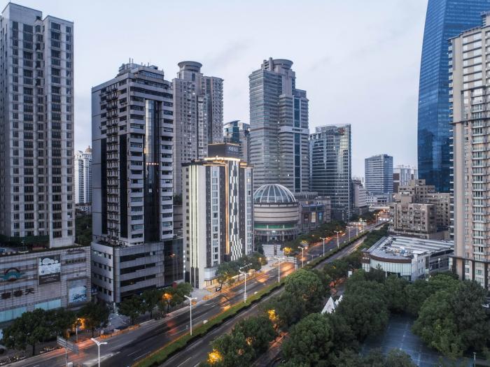 BIM建筑|上海景瑞悦樘臻选(中山公园店)改造实录 / 上海成执建筑设计 BIM建筑|上海景瑞悦樘臻选(中山公园店)改造实录 / 上海成执建筑设计