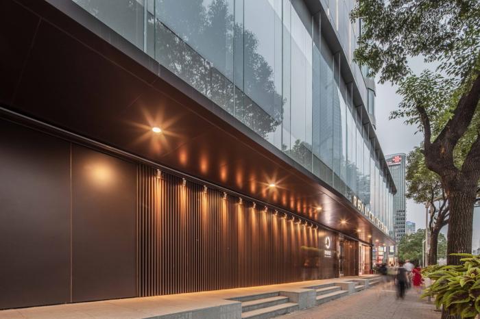 BIM建筑|上海景瑞悦樘臻选(中山公园店)改造实录 / 上海成执建筑设计 BIM建筑|上海景瑞悦樘臻选(中山公园店)改造实录 / 上海成执建筑设计