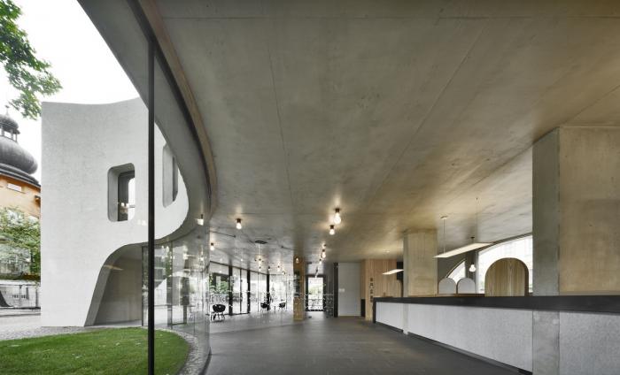 BIM建筑|融合古典,调皮地飞动——环抱老树的游客中心 / MoDusArchitects BIM建筑|融合古典,调皮地飞动——环抱老树的游客中心 / MoDusArchitects