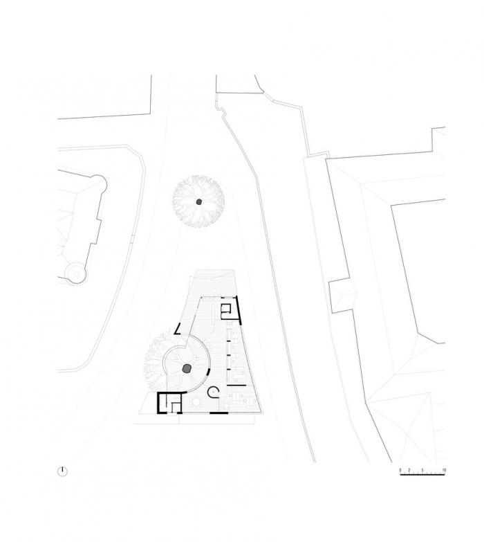 BIM建筑|融合古典,调皮地飞动——环抱老树的游客中心 / MoDusArchitects BIM建筑|融合古典,调皮地飞动——环抱老树的游客中心 / MoDusArchitects