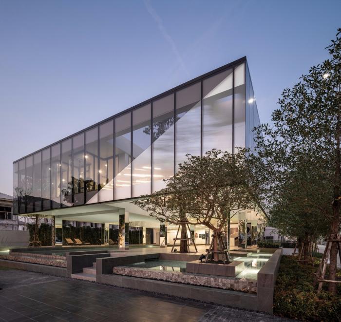 BIM建筑|美联社普莱诺法霍尔兰西特俱乐部大楼 / ForX Design Studio BIM建筑|美联社普莱诺法霍尔兰西特俱乐部大楼 / ForX Design Studio