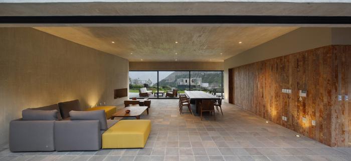BIM建筑|山野乡村的有机住宅——“木盒之下” / Martin Dulanto Arquitecto BIM建筑|山野乡村的有机住宅——“木盒之下” / Martin Dulanto Arquitecto