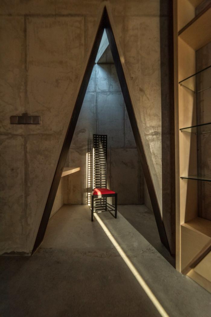 BIM建筑|混凝土构筑的抽象几何空间:Atelier 11办公楼 / Atelier 11 BIM建筑|混凝土构筑的抽象几何空间:Atelier 11办公楼 / Atelier 11