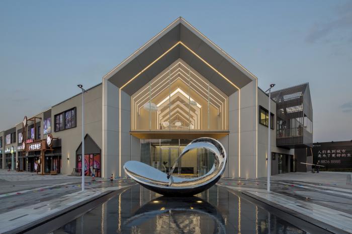 BIM建筑|儿童画符号的抽象表达:台州•旭辉府 / 天华建筑设计2A所 BIM建筑|儿童画符号的抽象表达:台州•旭辉府 / 天华建筑设计2A所