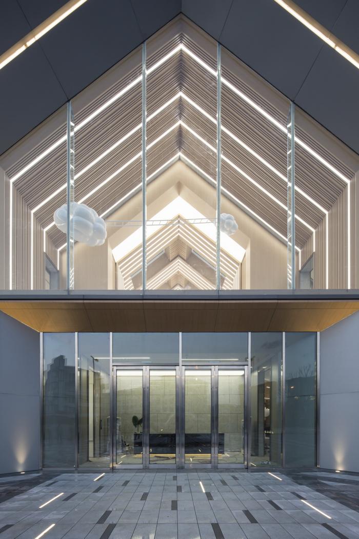 BIM建筑|儿童画符号的抽象表达:台州•旭辉府 / 天华建筑设计2A所 BIM建筑|儿童画符号的抽象表达:台州•旭辉府 / 天华建筑设计2A所
