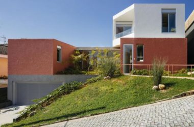 BIM建筑|方与圆营造的花园式住宅:Cauman之家 / Estúdio BRA-BIM建筑网