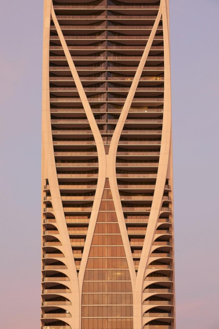 BIM建筑|一部宏大的空间史诗:迈阿密千号馆豪华公寓’ / 扎哈·哈迪德建筑事务所 BIM建筑|一部宏大的空间史诗:迈阿密千号馆豪华公寓’ / 扎哈·哈迪德建筑事务所