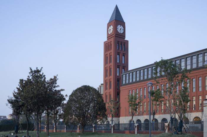 BIM建筑|南京外国语学校方山校区 / GLA建筑设计 BIM建筑|南京外国语学校方山校区 / GLA建筑设计