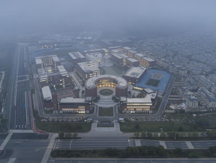 BIM建筑|南京外国语学校方山校区 / GLA建筑设计 BIM建筑|南京外国语学校方山校区 / GLA建筑设计