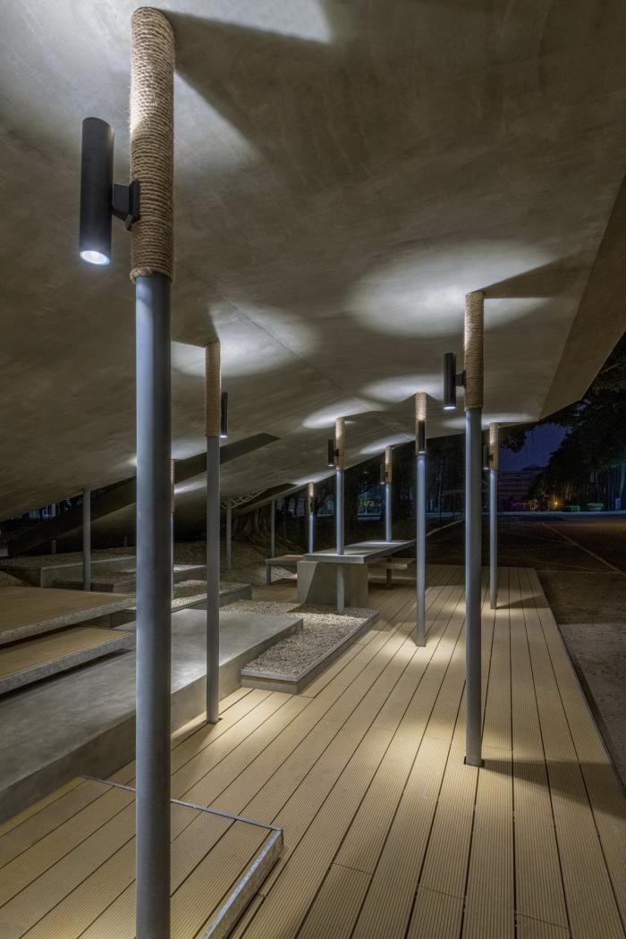 BIM建筑|邵唯晏新作丨轻重之间·层次串构:交通大学南门候车亭 BIM建筑|邵唯晏新作丨轻重之间·层次串构:交通大学南门候车亭