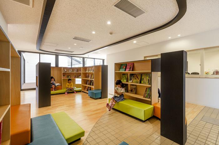 BIM建筑|儿童画里的木屋乐园,MRN幼儿园 / HIBINOSEKKEI +日比野设计 BIM建筑|儿童画里的木屋乐园,MRN幼儿园 / HIBINOSEKKEI +日比野设计