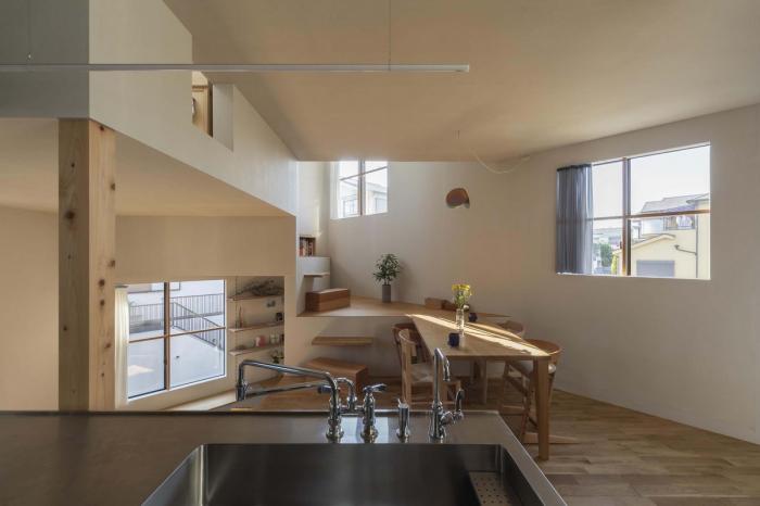 BIM建筑|登山路径般的迷你空间,高规“螺旋”住宅 / 岛田阳建筑事务所 BIM建筑|登山路径般的迷你空间,高规“螺旋”住宅 / 岛田阳建筑事务所