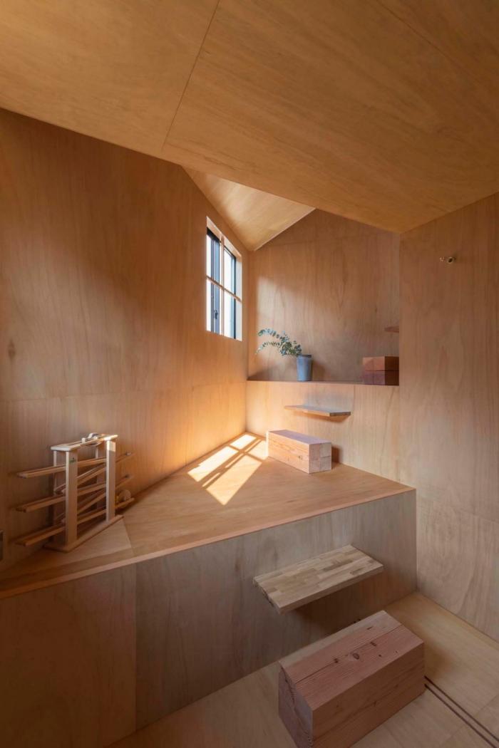 BIM建筑|登山路径般的迷你空间,高规“螺旋”住宅 / 岛田阳建筑事务所 BIM建筑|登山路径般的迷你空间,高规“螺旋”住宅 / 岛田阳建筑事务所