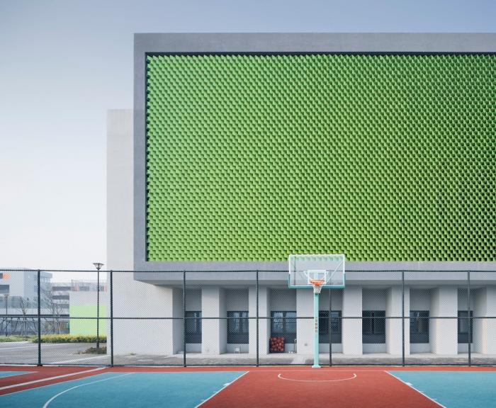BIM建筑|小河弯弯,愉快嬉戏的童年——宁波杭州湾滨海小学 / 浙江大学建筑设计研究院 BIM建筑|小河弯弯,愉快嬉戏的童年——宁波杭州湾滨海小学 / 浙江大学建筑设计研究院
