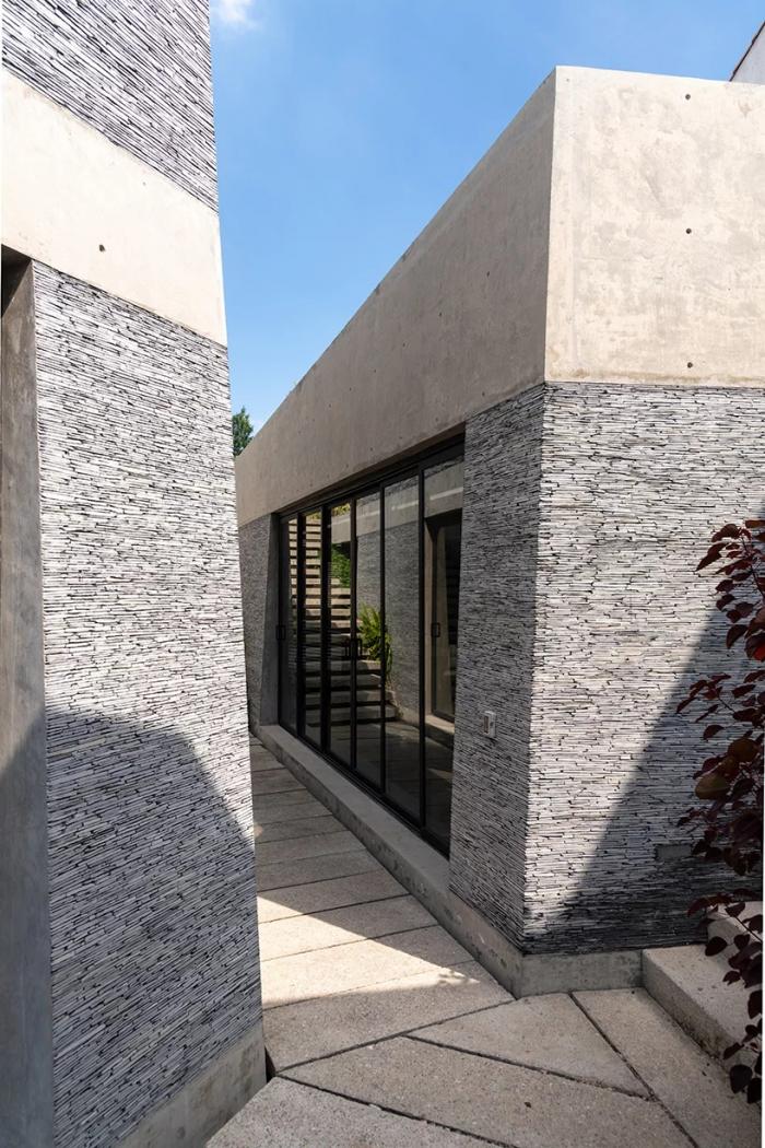 BIM建筑|一簇互相对望的“岩石”集群——Amanali住宅 / Rojkind Arquitectos BIM建筑|一簇互相对望的“岩石”集群——Amanali住宅 / Rojkind Arquitectos