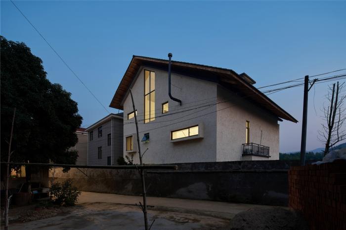 BIM建筑|乡居倒影——龙游后山头28号宅 / 中国美术学院风景建筑设计研究总院 BIM建筑|乡居倒影——龙游后山头28号宅 / 中国美术学院风景建筑设计研究总院