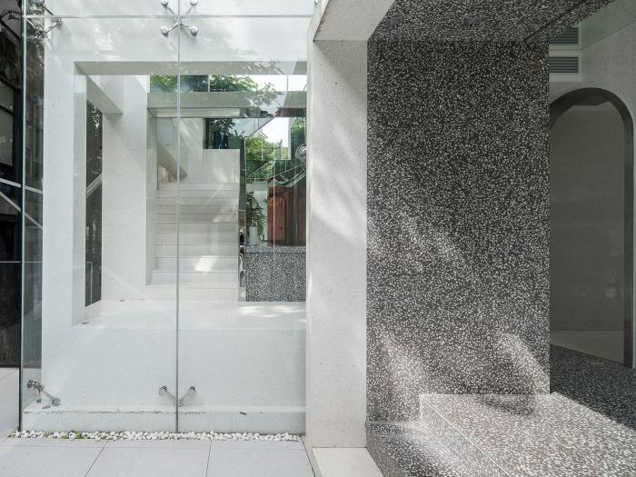 BIM建筑|隐于都市心脏,广州老楼蜕变成时尚办公空间 / 在于空间设计 BIM建筑|隐于都市心脏,广州老楼蜕变成时尚办公空间 / 在于空间设计