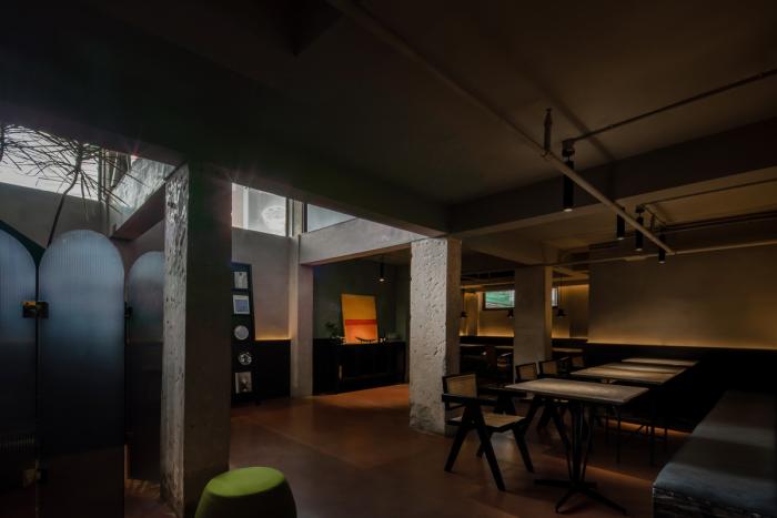 BIM建筑|反正餐厅及取舍行旅酒店整体改造 / 反正建筑事务所 BIM建筑|反正餐厅及取舍行旅酒店整体改造 / 反正建筑事务所