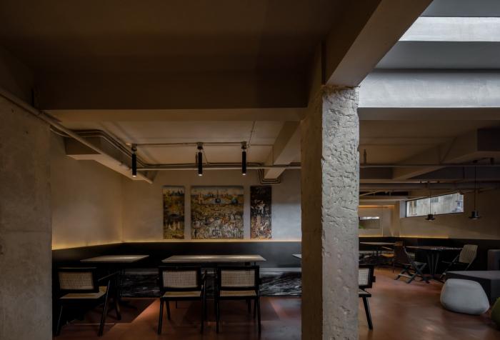 BIM建筑|反正餐厅及取舍行旅酒店整体改造 / 反正建筑事务所 BIM建筑|反正餐厅及取舍行旅酒店整体改造 / 反正建筑事务所