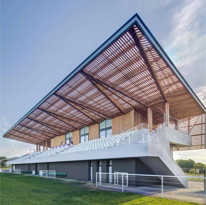 BIM建筑|轻落于农场草地上的蝴蝶:Ger体育场 BIM建筑|轻落于农场草地上的蝴蝶:Ger体育场