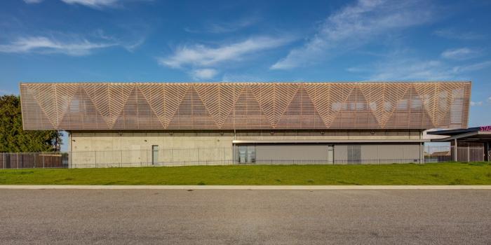 BIM建筑|轻落于农场草地上的蝴蝶:Ger体育场 BIM建筑|轻落于农场草地上的蝴蝶:Ger体育场