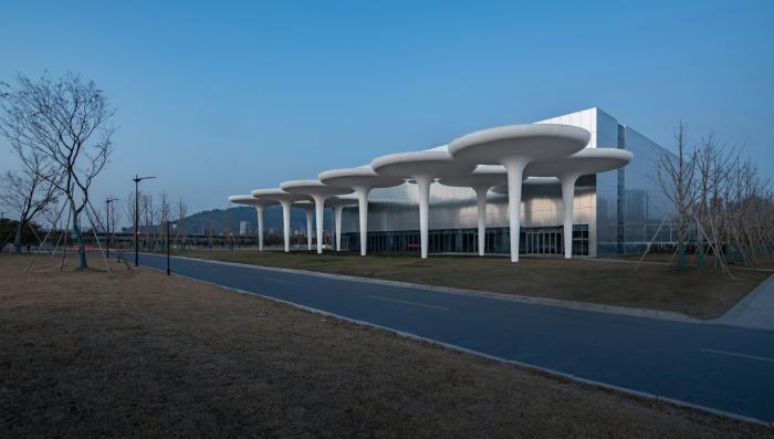BIM建筑|消解与晕染:临平体育公园配套工程项目 / 筑境设计 BIM建筑|消解与晕染:临平体育公园配套工程项目 / 筑境设计