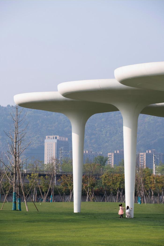 BIM建筑|消解与晕染:临平体育公园配套工程项目 / 筑境设计 BIM建筑|消解与晕染:临平体育公园配套工程项目 / 筑境设计