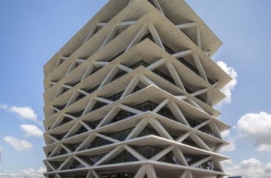 BIM建筑|“西非之门”阿克拉的生态地标,One Airport Square / MCA建筑事务所-BIM建筑网