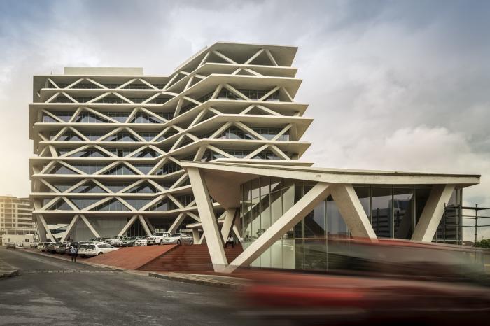 BIM建筑|“西非之门”阿克拉的生态地标,One Airport Square / MCA建筑事务所 BIM建筑|“西非之门”阿克拉的生态地标,One Airport Square / MCA建筑事务所