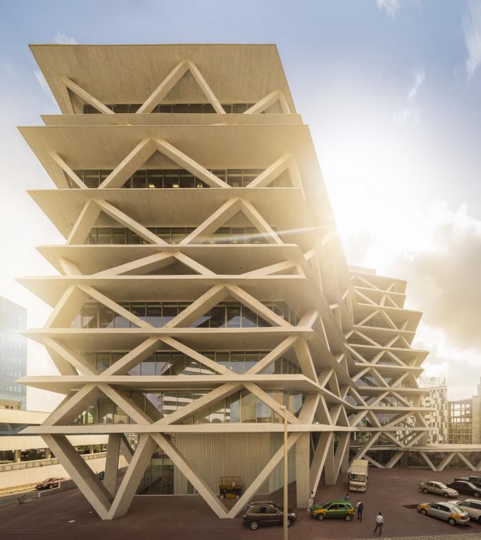 BIM建筑|“西非之门”阿克拉的生态地标,One Airport Square / MCA建筑事务所 BIM建筑|“西非之门”阿克拉的生态地标,One Airport Square / MCA建筑事务所