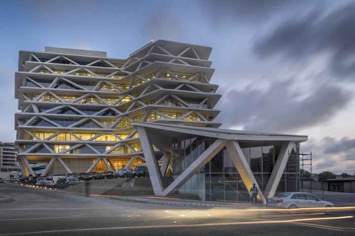 BIM建筑|“西非之门”阿克拉的生态地标,One Airport Square / MCA建筑事务所 BIM建筑|“西非之门”阿克拉的生态地标,One Airport Square / MCA建筑事务所