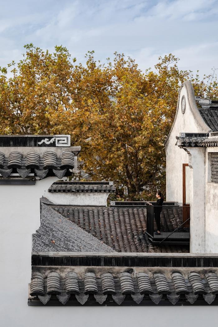 BIM建筑|白墙黛瓦下营造现代温暖空间,挚舍南禅观水酒店 / 本哲建筑 BIM建筑|白墙黛瓦下营造现代温暖空间,挚舍南禅观水酒店 / 本哲建筑