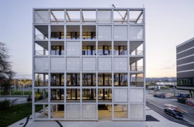 BIM建筑|外方内圆,半遮半掩的透明光影——C&P 公司总部-BIM建筑网