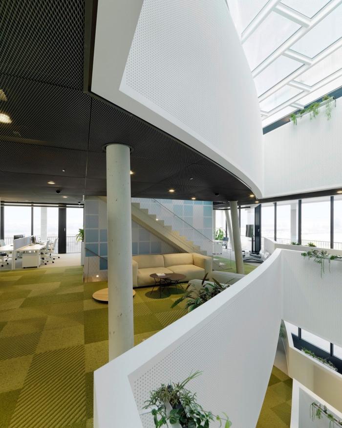 BIM建筑|外方内圆,半遮半掩的透明光影——C&P 公司总部 BIM建筑|外方内圆,半遮半掩的透明光影——C&P 公司总部