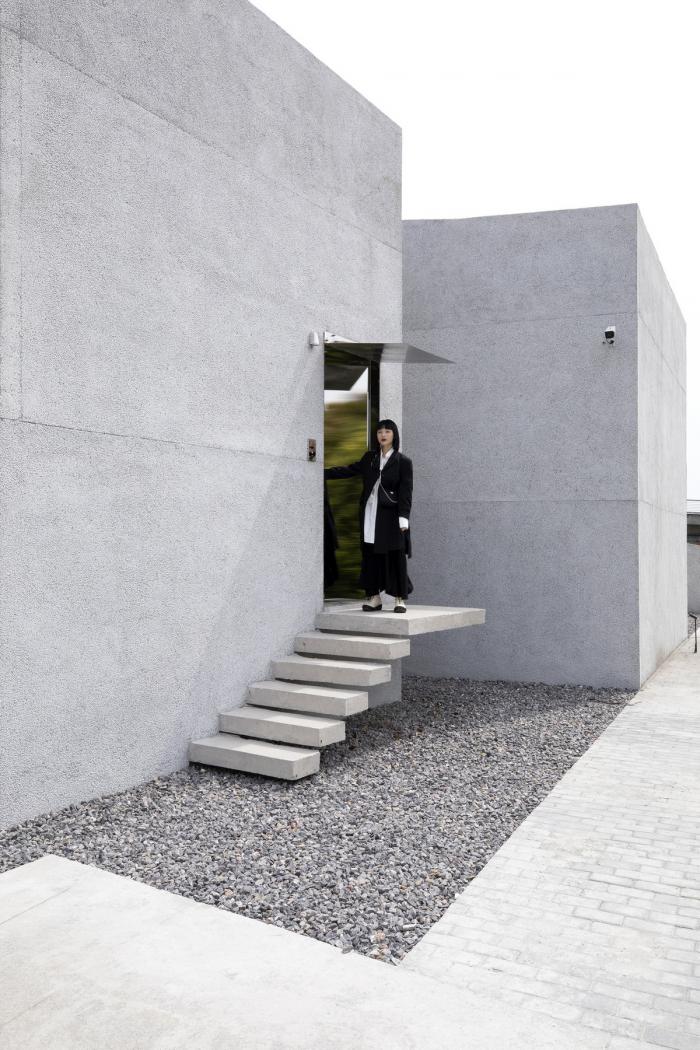 BIM建筑|以生命打破沉寂——花艺表达空间“R SOCIETY” / 0321studio BIM建筑|以生命打破沉寂——花艺表达空间“R SOCIETY” / 0321studio