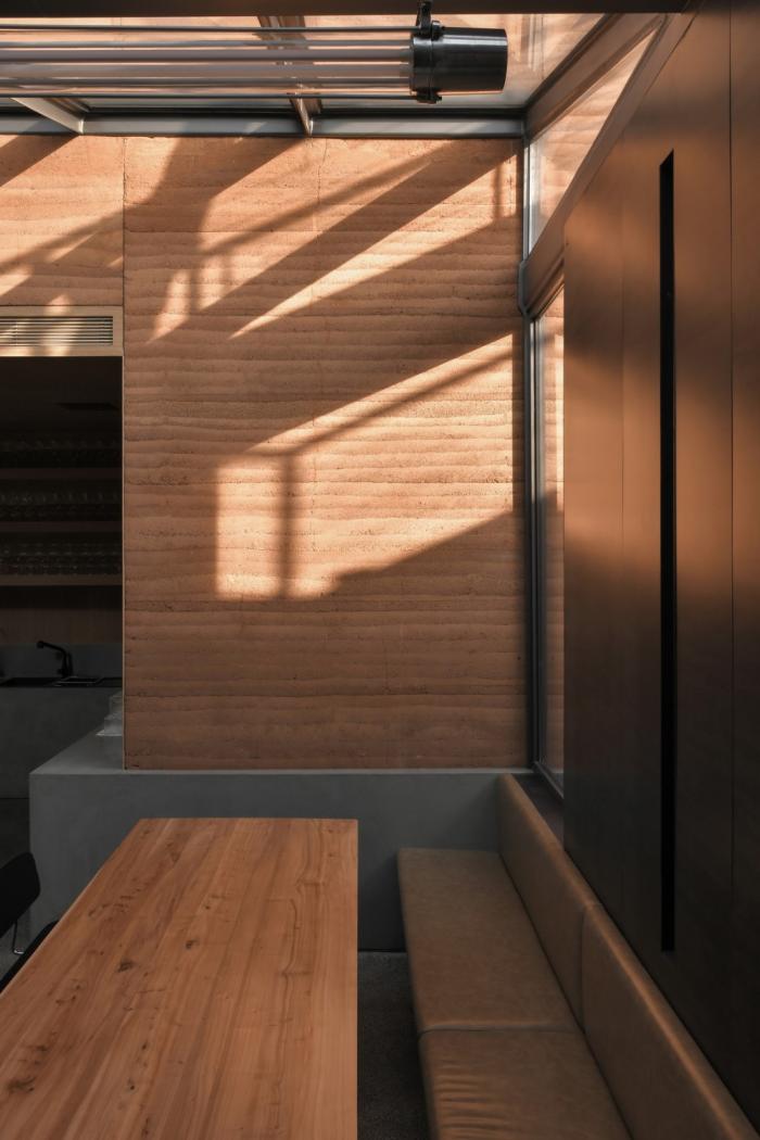 BIM建筑|“崖”——过去与未来的相遇之地 / C+ Architects BIM建筑|“崖”——过去与未来的相遇之地 / C+ Architects
